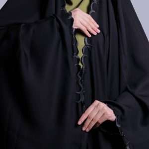 عربی عبایی تمام گلدوزی طرح دلبر جنس لاموت 3