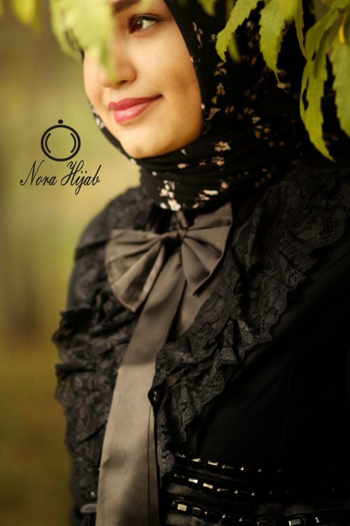 یقه فانتزی مشکی