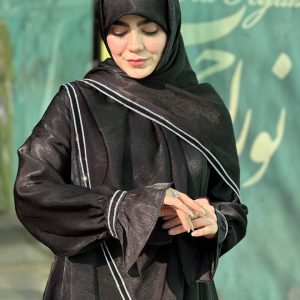 روسری دور نگین